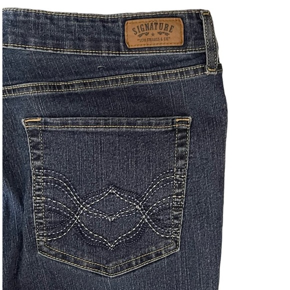 Signature‎ Levi Strauss & Co Womens Modern Boot Cut Jeans Blue Denim - Picture 7 of 8